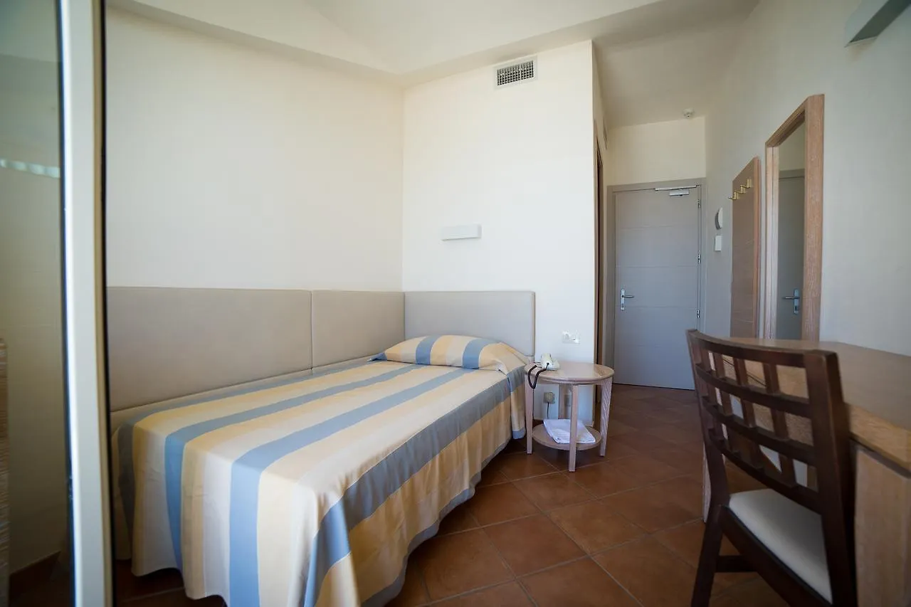 Hotel Miramare Castiglione della Pescaia 3*,